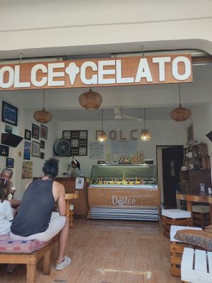 Store at Dolce Gelato in San Marcos La Laguna