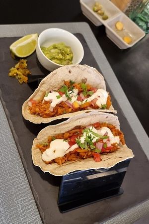 Jackfruit tacos in a corn tortilla at Copenhagen in Valencia