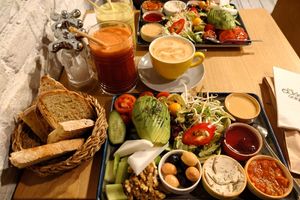 The vegan breakfast 😍 at Dükkan Galata in Istanbul