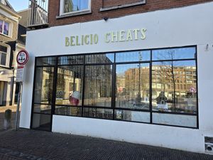 On the corner (was closed) at Belicio Cheats in Utrecht