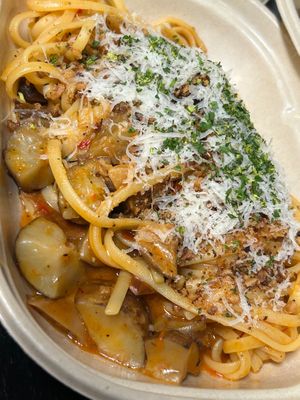 This Seafood Pasta is my favorite! The sauce reminds me of manhattan chowder with a spicy kick. It’s topped with trumpet mushrooms and sunchokes  at Gladys  in Edgewater