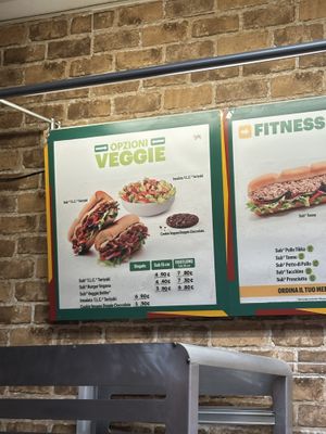 Clearly labeled  at Subway in Pisa