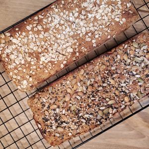 Pão multigrão sem glúten at ParadinhaVeg in Botucatu