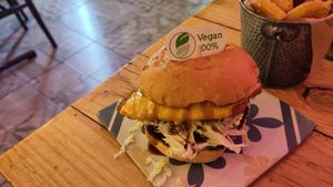 Tonkatsu chick'n burger at Atabalats in Barcelona
