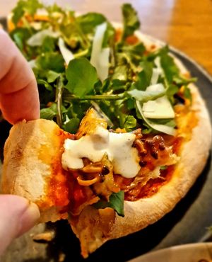 garlic sauce is great at Jigu Curry 지구커리 in Seoul