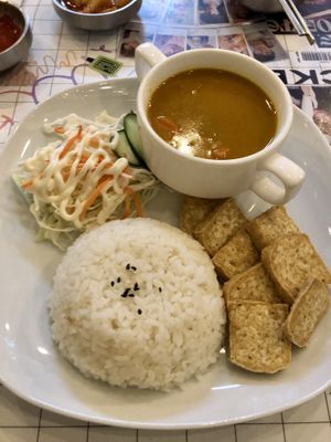 Vegetarian Tofu Curry rice #Veganuary at Nayana KPop Cafe & Restaurant in Northeast Singapore