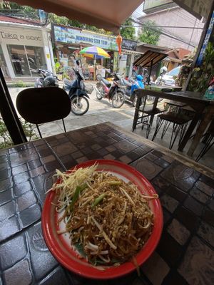 Pad Thai (made it vegan)   at The Coconut Shell in Chiang Mai