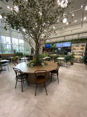 Inside    at Crispy Fresh - Yeoui-daero in Seoul