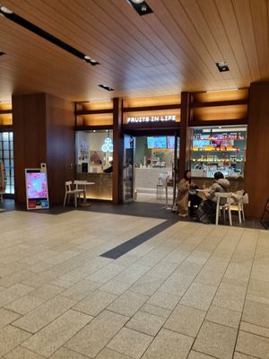  at Fruits in Life in Tokyo