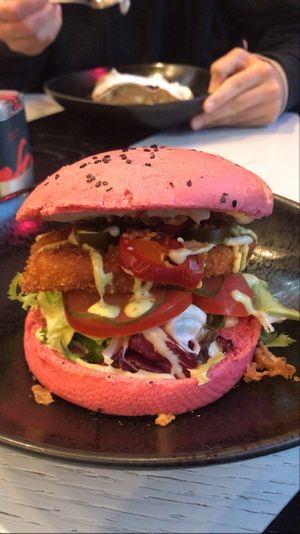 happy chicken burger #Veganuary at Unfckd in Berlin