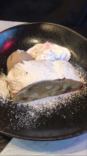 apfelstrudel  at Unfckd in Berlin