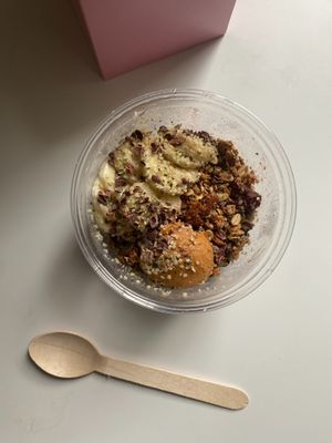 acai bowl at Joe & the Juice in Copenhagen