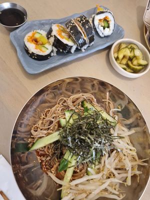  at Mama Bowls in Arnhem