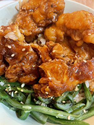   at Mama Bowls in Arnhem