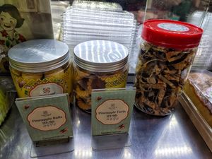 Cookies at HarriAnns Nonya Table in Central Singapore