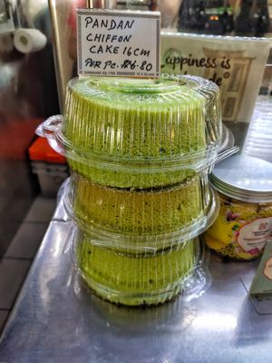 Cake at HarriAnns Nonya Table in Central Singapore