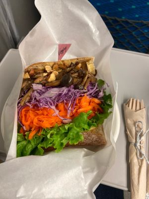 Vegetable sandwich   at Vegginy in Kyoto