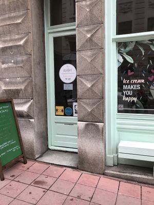 The hours.  at Kolibri in Belgrade