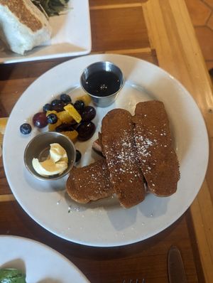 French toast sticks at Beach'n SF in San Francisco
