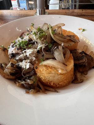   at Beach'n SF in San Francisco