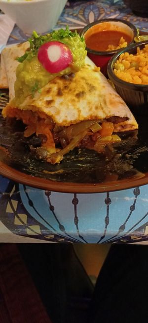 Burrito vegano at Cafe Pacifico in London