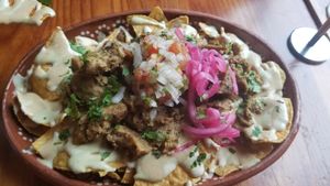 Nachos at Mis Tacones in Portland
