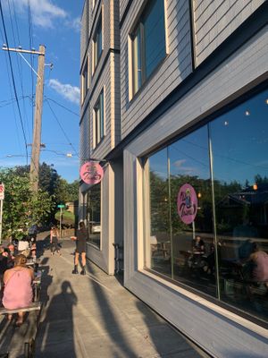  at Mis Tacones in Portland