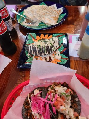  at Mis Tacones in Portland