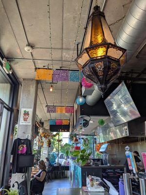  at Mis Tacones in Portland