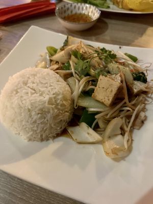 Tahoe met groenten € 16,95  at Enjoy Vietnam in Breda