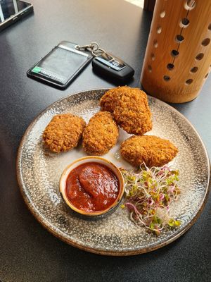 Nuggets at Wegestacja Koński Rynek in Myslenice