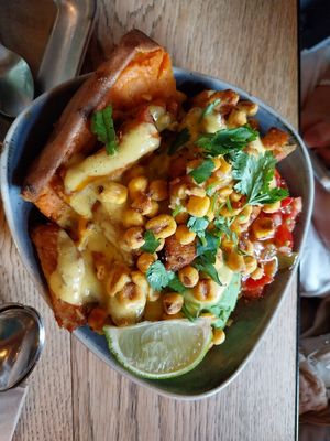  at Bowls & Blenders in Munich