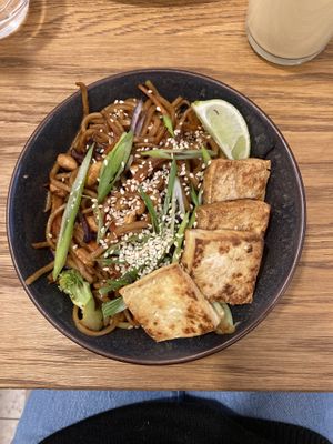 Stir Fry Noodles #Veganuary at Dosa Dosa in Prague