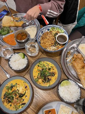 Dosa, curries & bowls   at Dosa Dosa in Prague