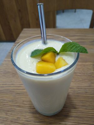 mango lassi at Dosa Dosa in Prague