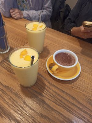 Mango lassis and hot chocolate at Dosa Dosa in Prague