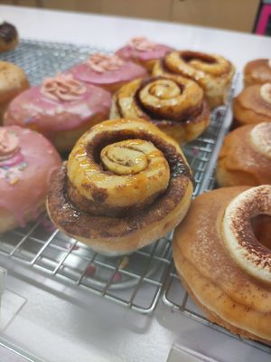 Cinnamon bun at Bun and Coffee in Malaga