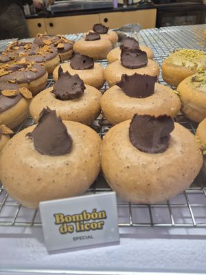 Bombon de licor at Bun and Coffee in Malaga
