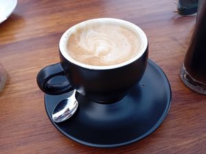 Cappucino at U Bistrot in St Julians