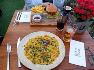 Nice food at U Bistrot in St Julians