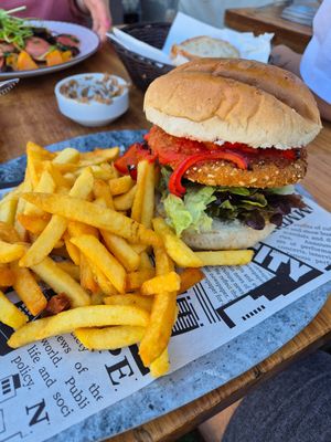  at U Bistrot in St Julians