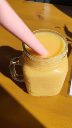 Smoothie mango papaja at Green Planet the Foodcourt in Gran Canaria