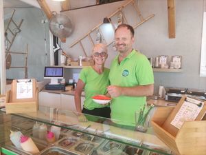 Die Eigentümer at Green Planet the Foodcourt in Gran Canaria