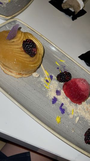 Apple tart !  #Veganuary at Walt Disney World - Steakhouse 71 in Lake Buena Vista