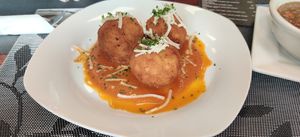 Mac N Cheese balls at Vegan Tierra in Cooper City