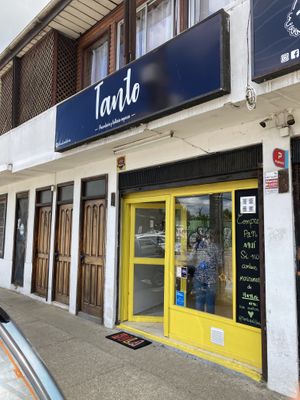 Outside at Tanto in Valdivia