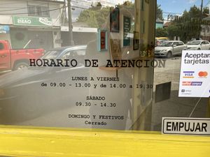 Opening hours at Tanto in Valdivia