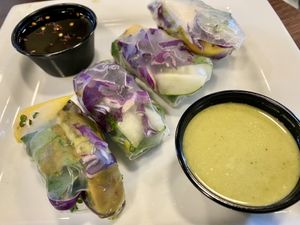 Spring rolls at Good Life Cafe in Columbia