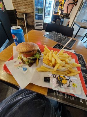 Burger nordic, petite frite at Frituur Arré Patat in Antwerpen