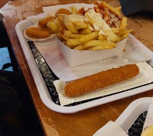 Vegan kipcorn en nuggets at Frituur Arré Patat in Antwerpen